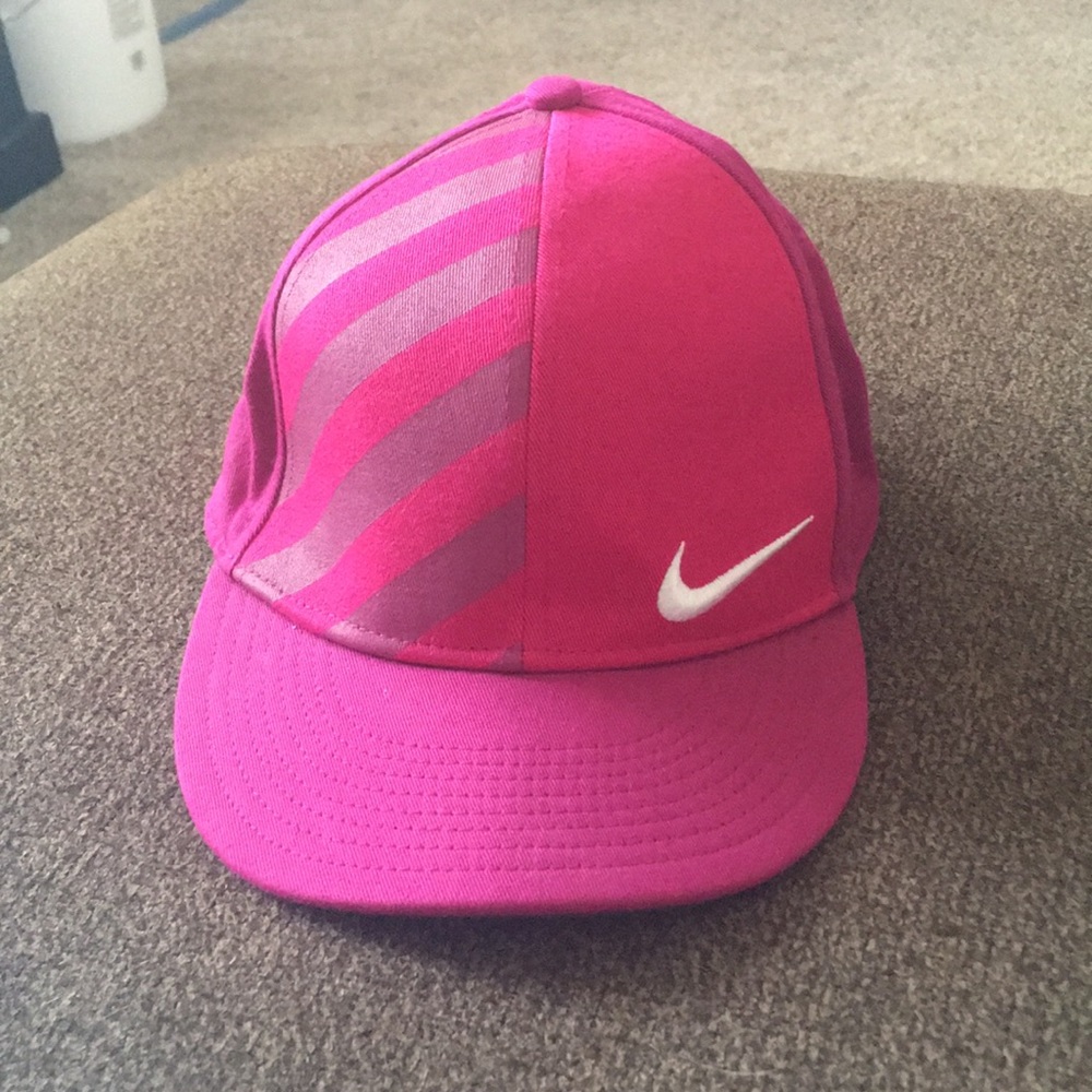 Nike golf hat